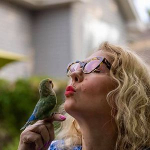 Meet your Posher, Shelly